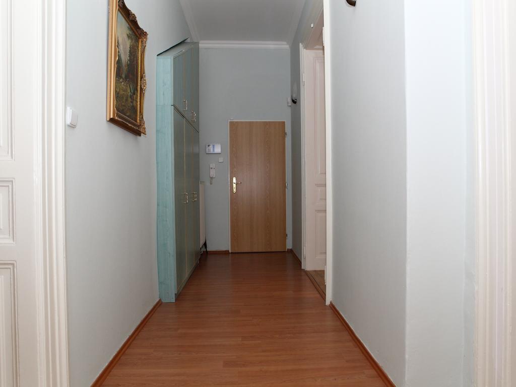 7K - Apartmany Lazenska Karlovy Vary Room photo